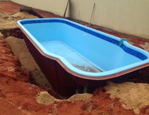ATERRAMENTO DE NÍVEL PARA CONSTRUÇÃO DE PISCINAS - RJ